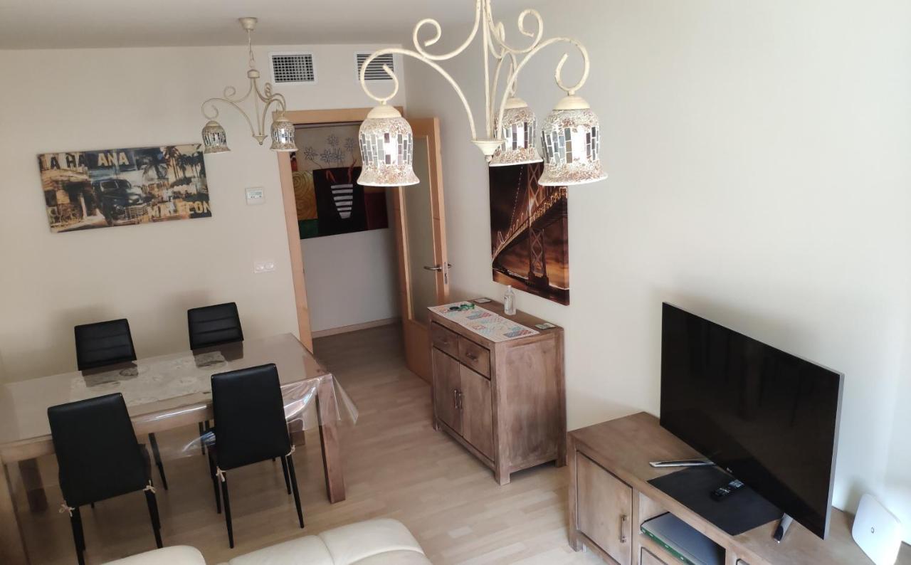 On The Beach! Frente Al Paseo Maritimo, Parking Y Piscina Malaga Exterior photo